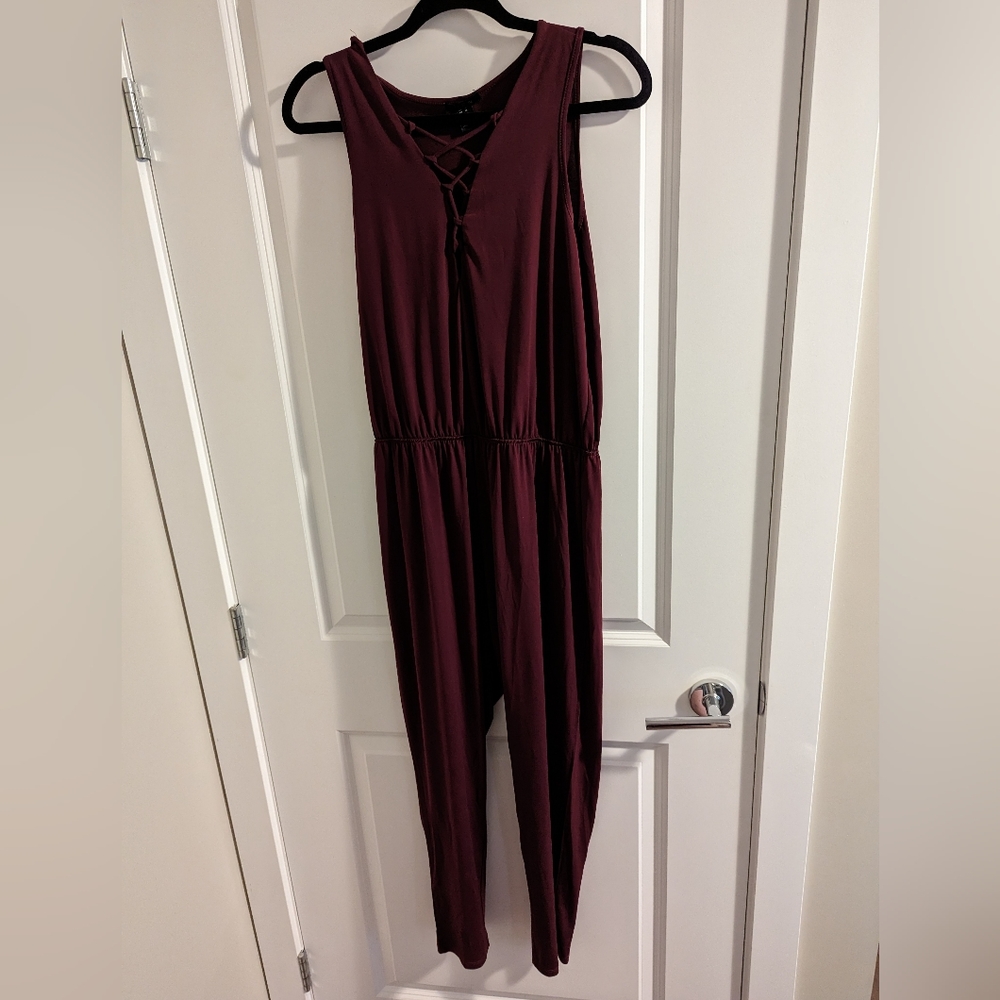 🌺3/$10🌺 U2B | burgundy jumpsuit, lace up detail, medium